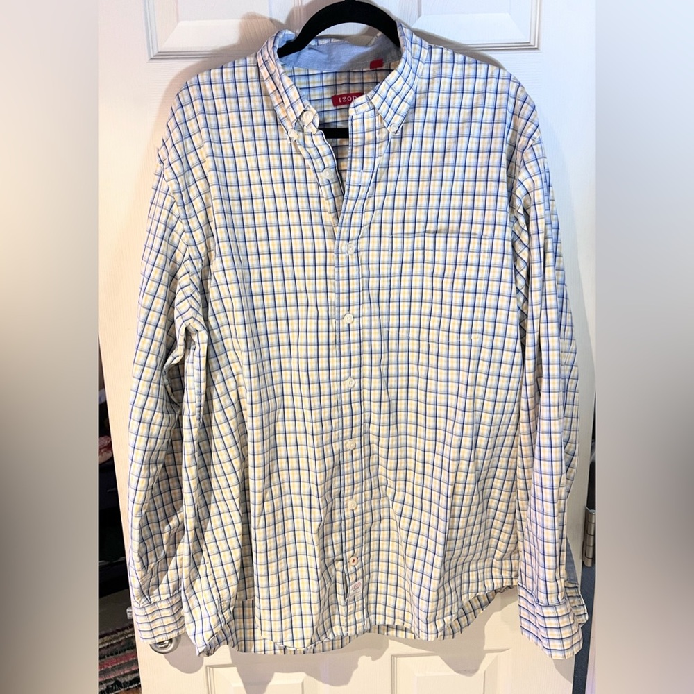 Izod Men's Blue and White Plaid Shirt Size XL